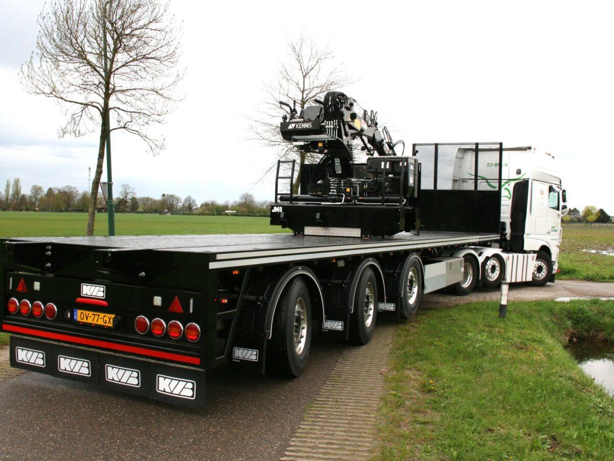KWB Fusee gestuurd 3-assige oplegger