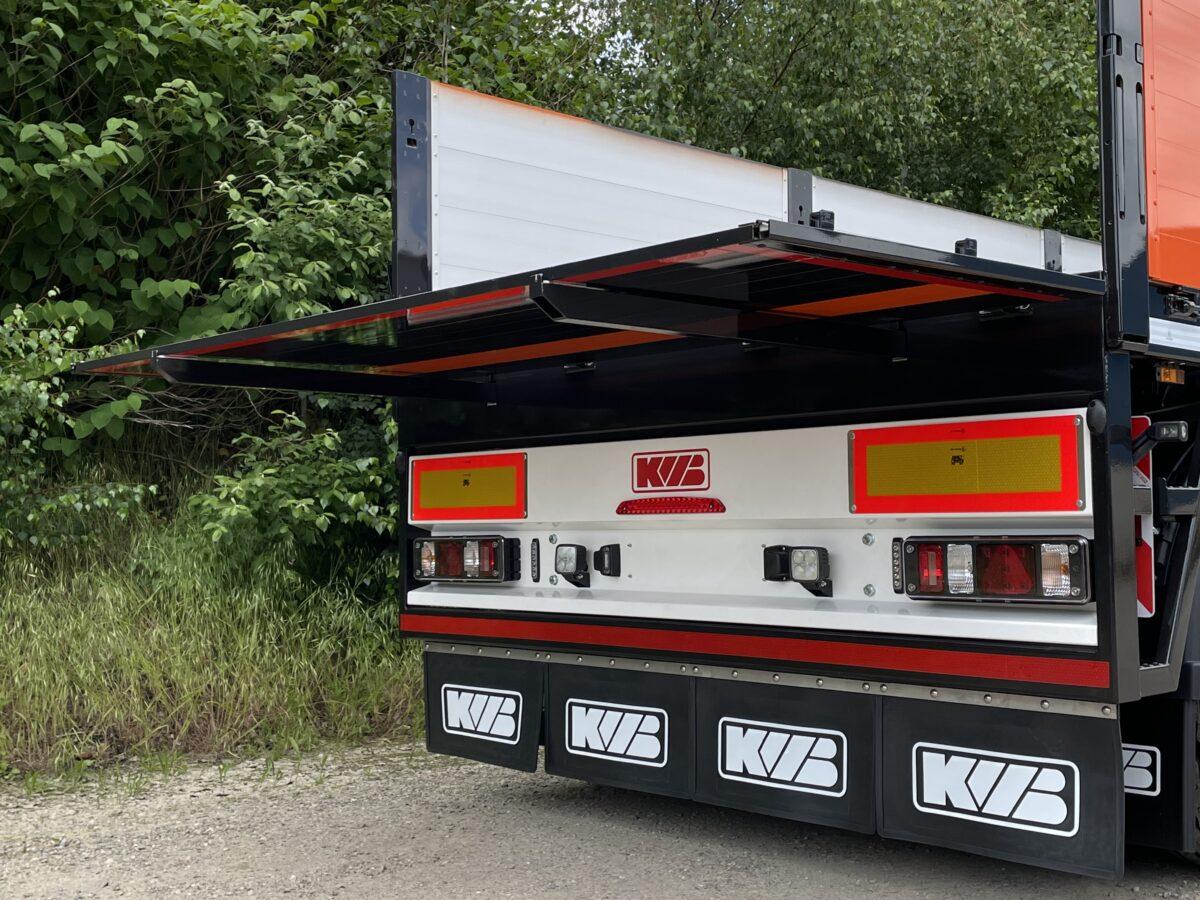 KWB 2-achsiger Drehschemelanhänger KWB 2-achsiger Drehschemelanhänger