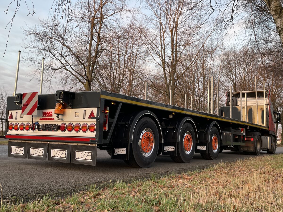 Semi-remorque extensible KWB à 3 essieux