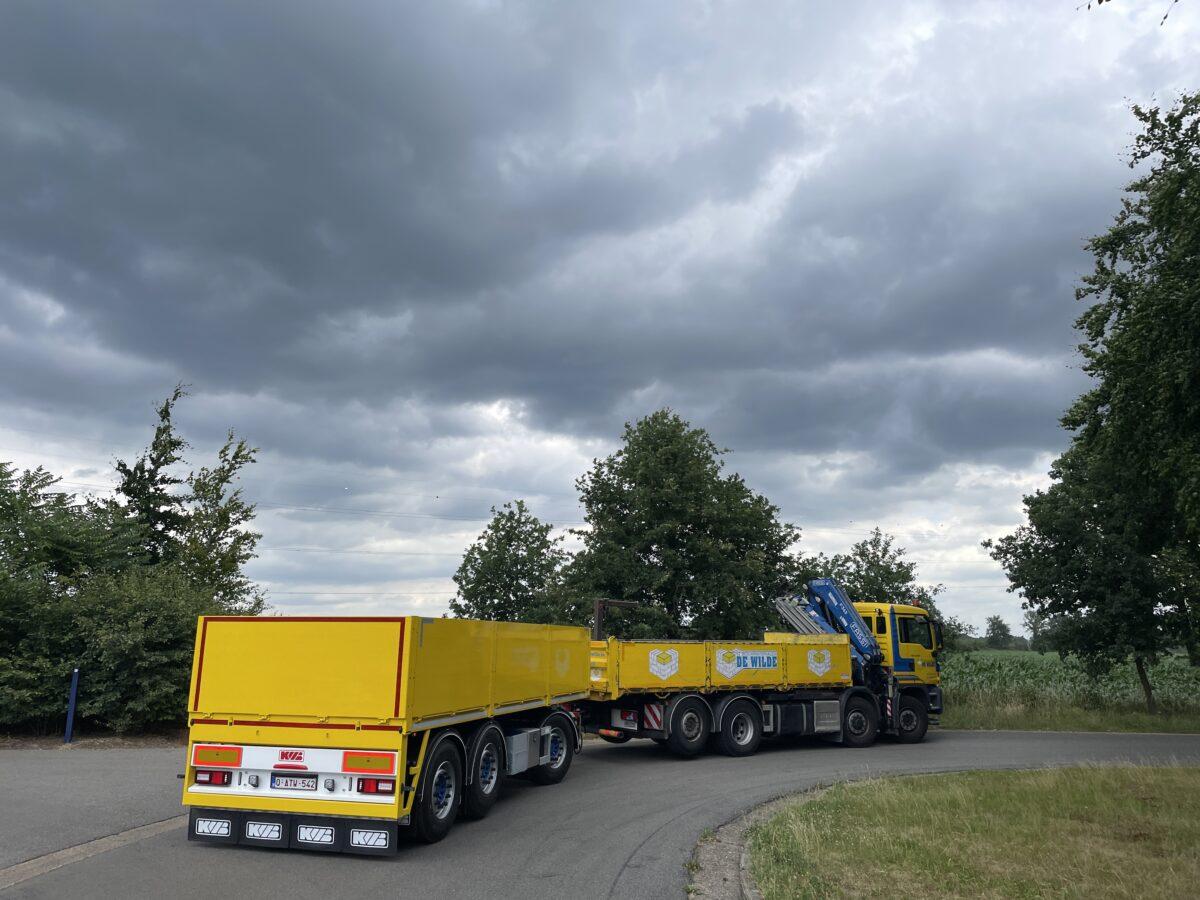 KWB 3-achsiger Drehschemelanhänger KWB 3-achsiger Drehschemelanhänger