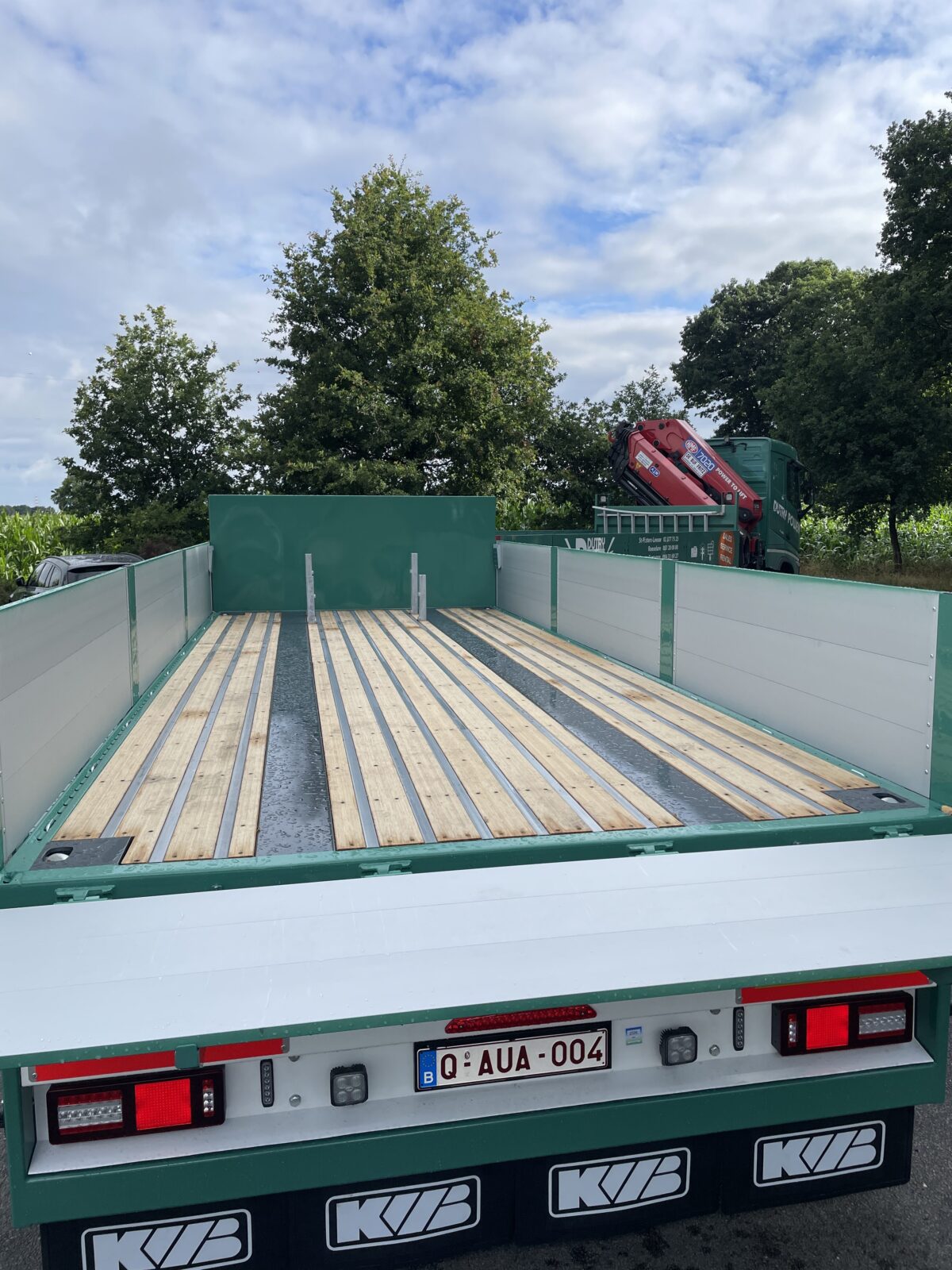 KWB 3-achsiger Drehschemelanhänger KWB 3-achsiger Drehschemelanhänger