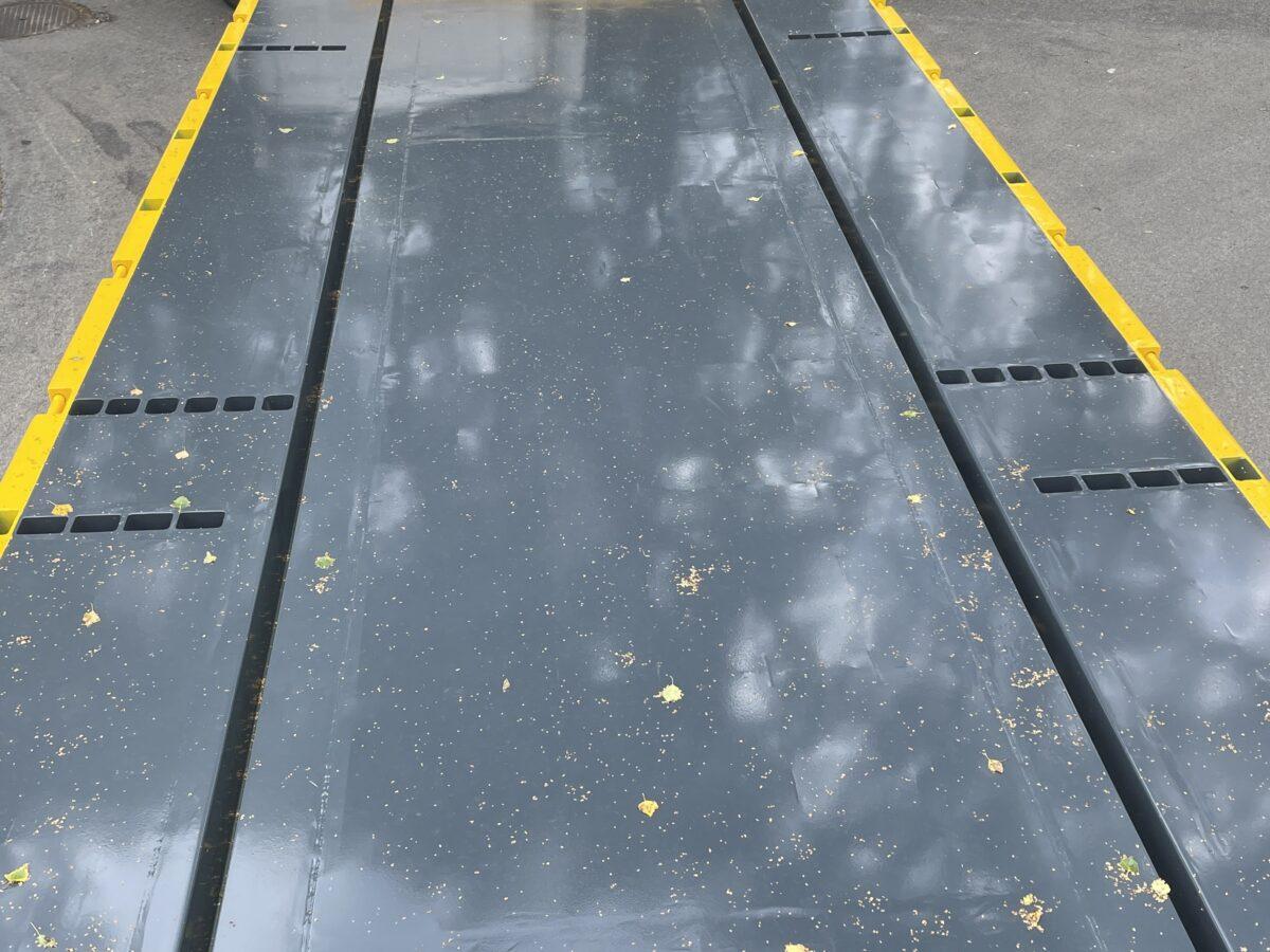 KWB Road plate trailers for mobile cranes